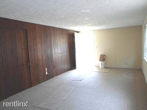 5th image of 4985 12th Ave N