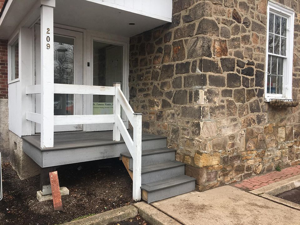 Apartment 209