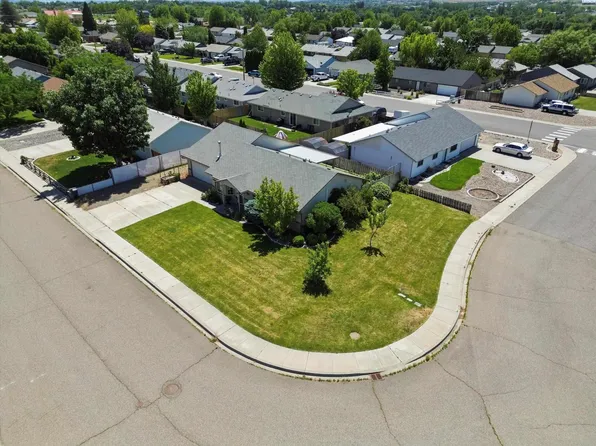 4961 Poppy St, West Richland, WA 99353