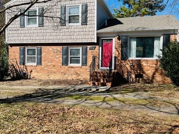 515 Kenmore Dr, Petersburg, VA 23805