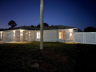 1061 SE Lansdowne Ave, Port Saint Lucie, FL, 34983