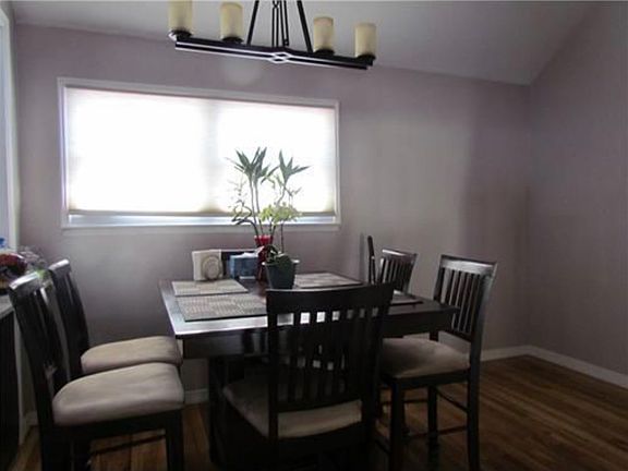 Dining room 13x12