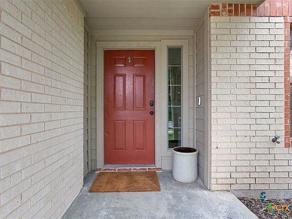 5th image of 1501 Port Dr