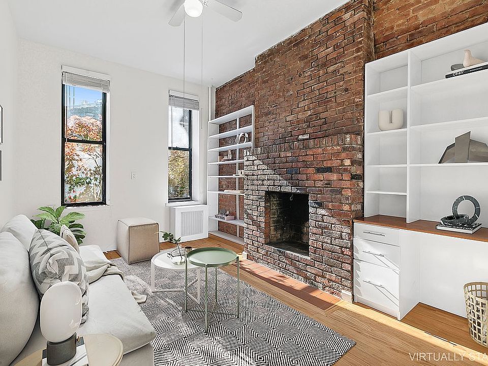 1st image of 24 Cornelia St APT 3