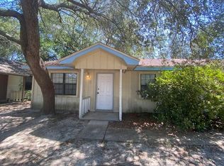 950 Donleen St APT 6, Fort Walton Beach, FL 32547