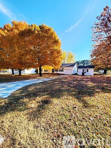 1st image of 2837 Charity Ln