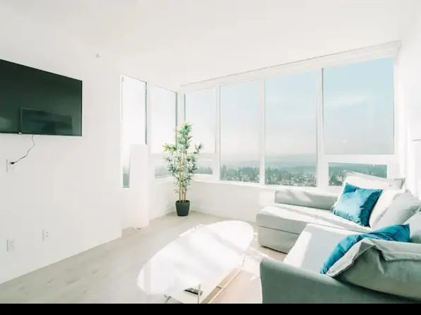 6463 Silver Ave #30XX, Burnaby, BC V5H 0K4