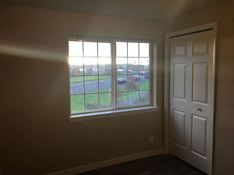 4486 Fergus Ave — Photo 14