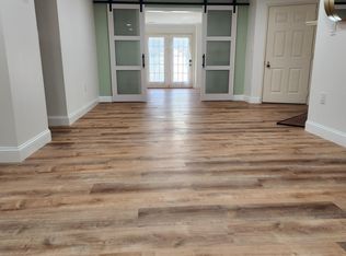 11 Highland Ct #1, Needham, MA 02492