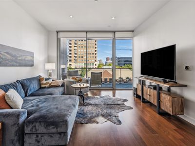 2900 McKinnon St APT 407, Dallas, TX, 75201