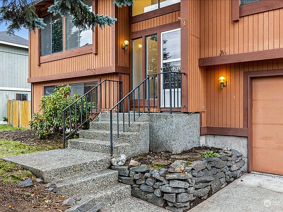 2nd image of 2816 148th Street Ct E
