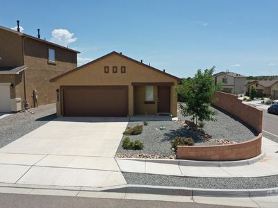 5702 Los Alamos Dr NE, Rio Rancho, NM, 87144