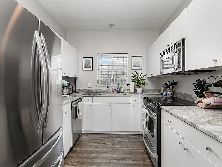 4111 Cole Ave #30 — Photo 5