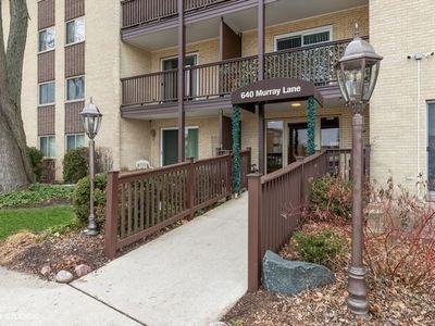 640 Murray Ln UNIT 312, Des Plaines, IL, 60016