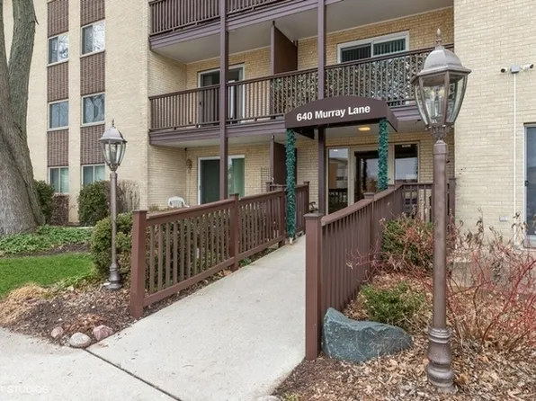 640 Murray Ln Unit 312, Des Plaines, IL 60016