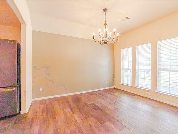 5th image of 10510 Chestnut Path Way