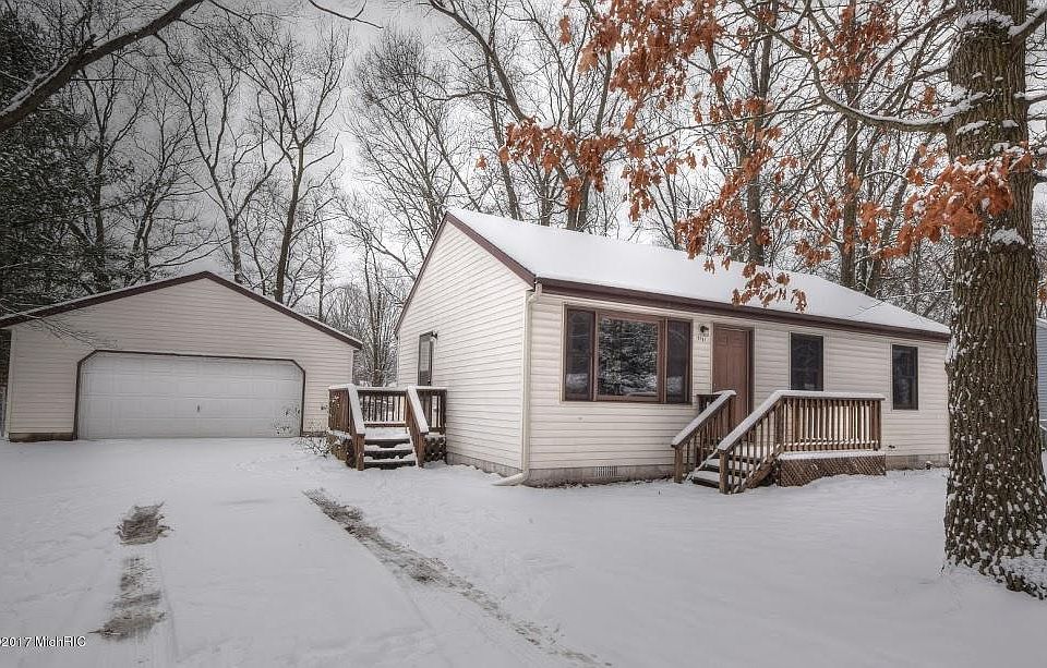 1st image of 5747 Leona Ave