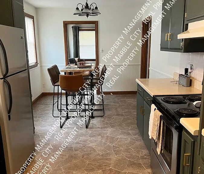 2404 Tecoma Dr — Photo 9