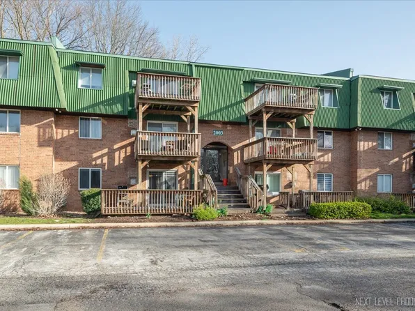 2003 Tall Oaks Dr APT 1B, Aurora, IL 60505