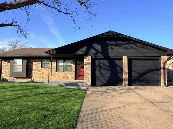1323 SE Clover Ln, Lawton, OK 73501