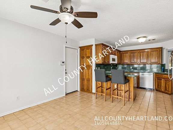 5th image of 8801 Scirocco Cir