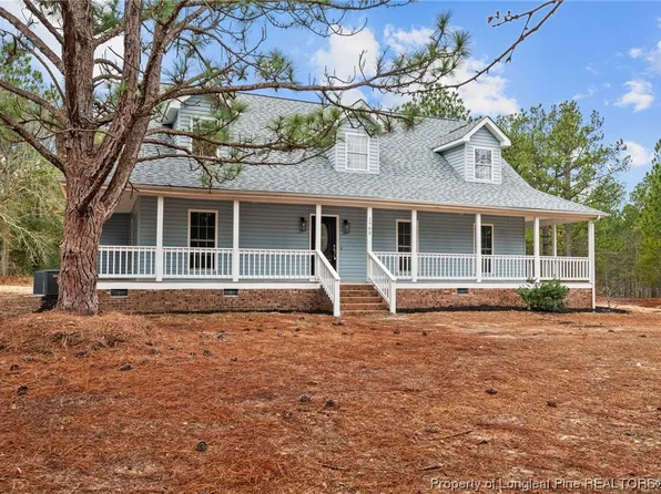 1705 McDonald Ave, Hamlet, NC 28345