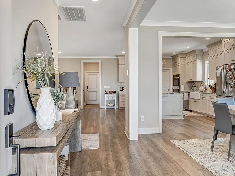 3270 Sassafras Ln — Photo 8