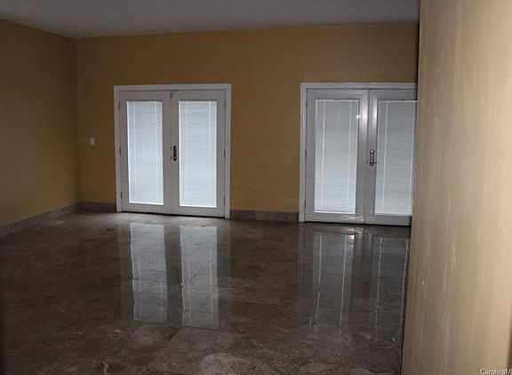5th image of 7116 Brighton Brook Dr