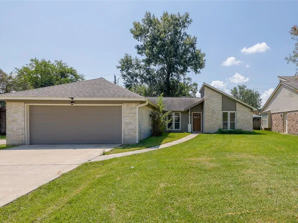 431 Topsail Way, Crosby, TX 77532