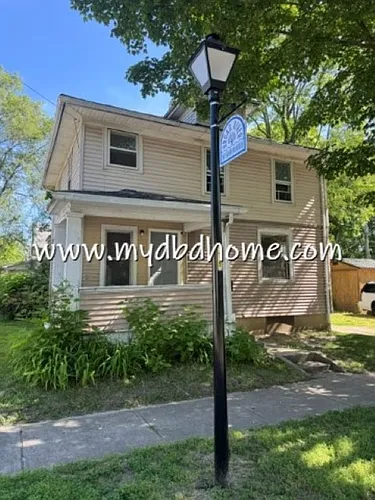 1360 Huestis Ave Photo 1