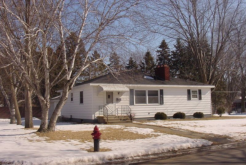 1st image of 4056 Louisiana Ave N