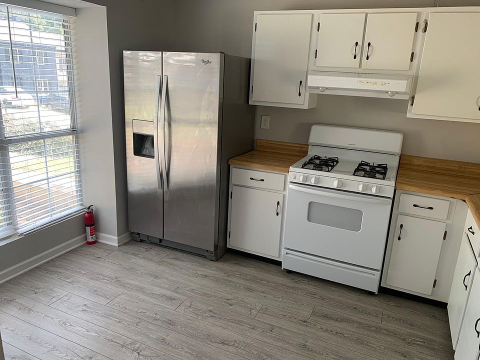 1st image of 3577 Kennesaw Station Dr NW
