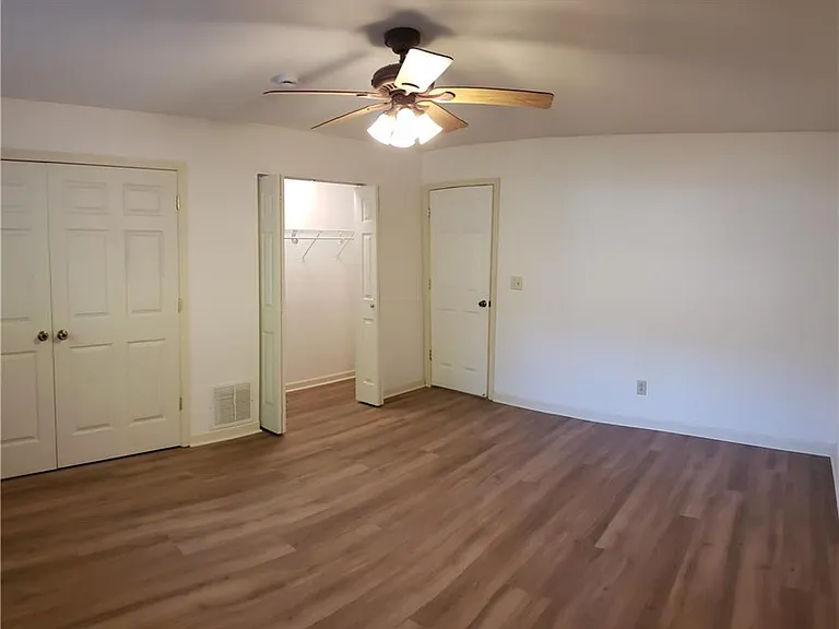 3662 Rock Springs Dr SW — Photo 11