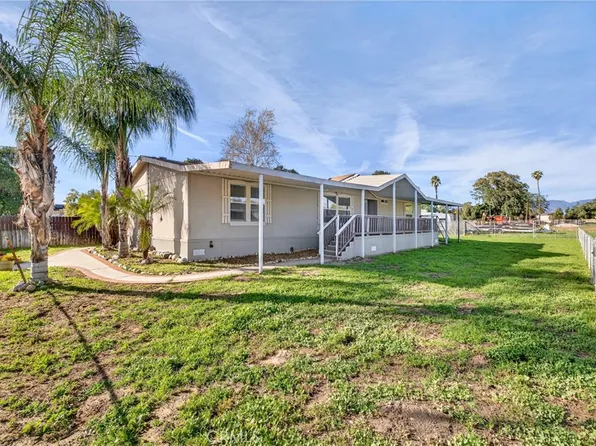 1067 Stevenson St #B & A, Colton, CA 92324