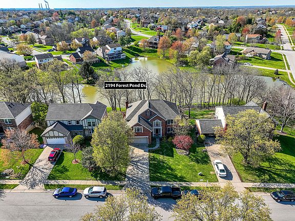 3rd image of 2194 Forest Pond Dr