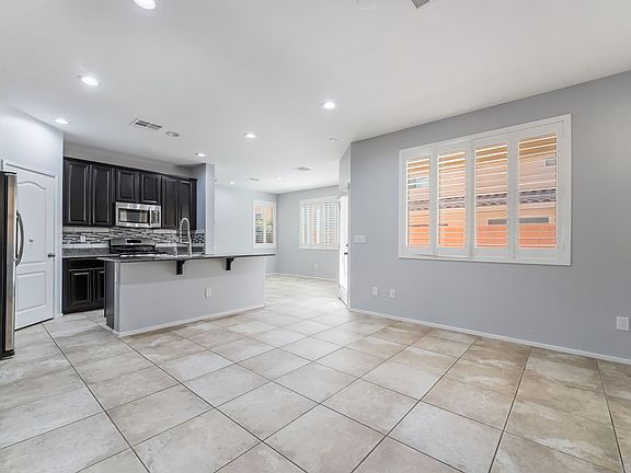 4th image of 7607 Peaceful Trellis Dr