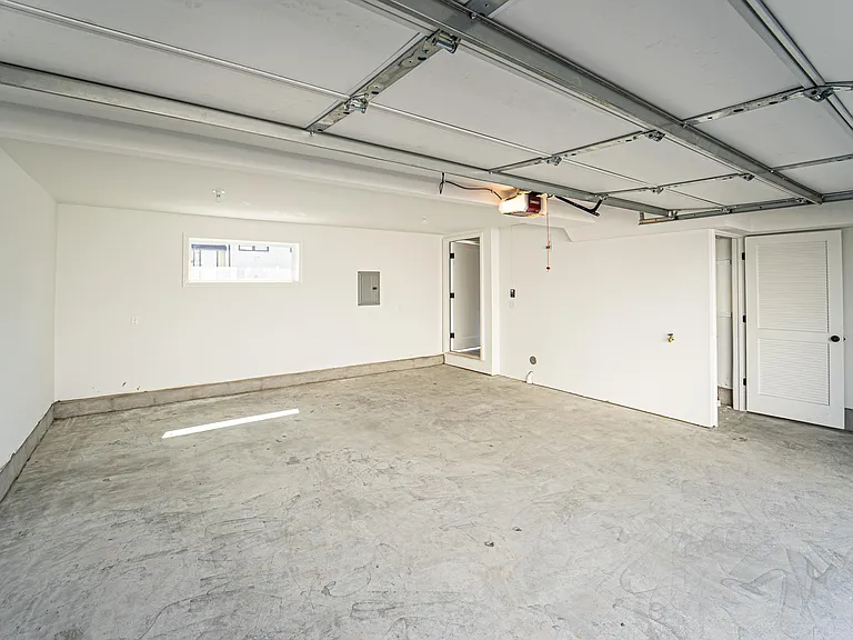 295 Pershing Ave #1-4 — Photo 20