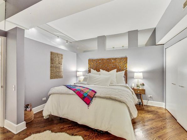 165 N Canal St APT 517