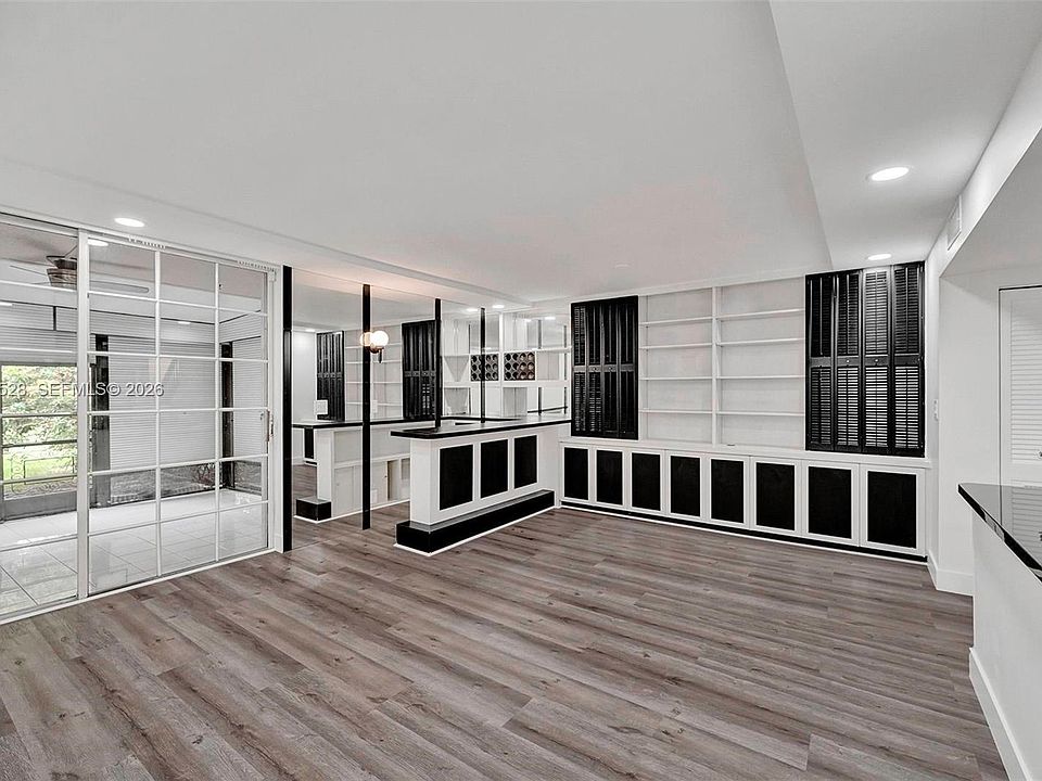 1st image of 1001 Three Islands Blvd APT 28