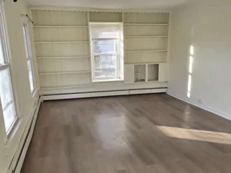 57 Greenwood Ave — Photo 4