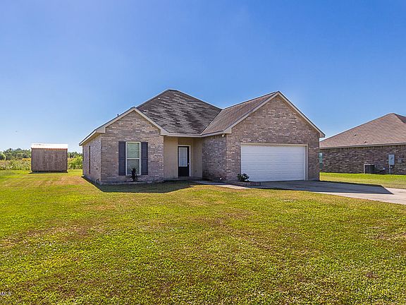 3rd image of 1102 Bridgetowne Ln