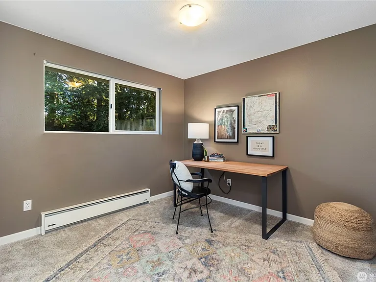 19011 Grannis Rd — Photo 12