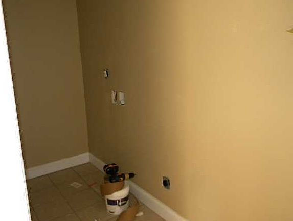 4th image of 1713 La Hugh St