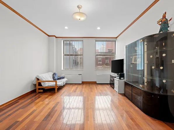 80 Elizabeth St APT 2K, New York, NY 10013