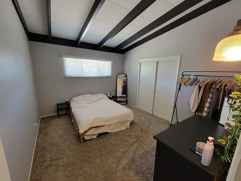 909 E Marlette Ave #3 — Photo 8