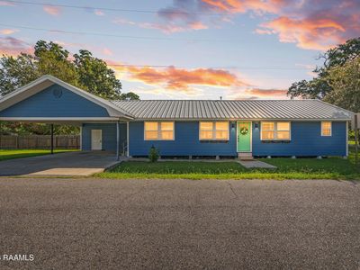 1002 Matthew St, Breaux Bridge, LA, 70517