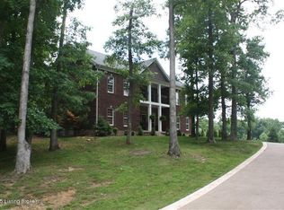 97 Maplewood Dr, Leitchfield, KY 42754