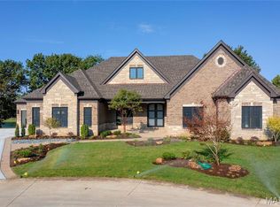 783 Schaeffers Grove Ct, Chesterfield, MO