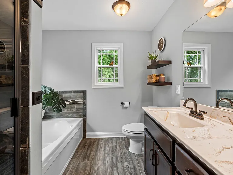 1048 Harrison Way — Photo 11