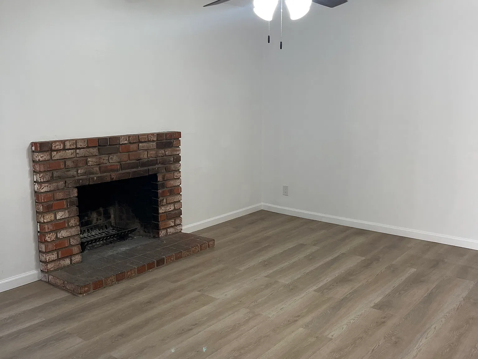 3 bed, 1154 sqft, $2,600 — Photo 1